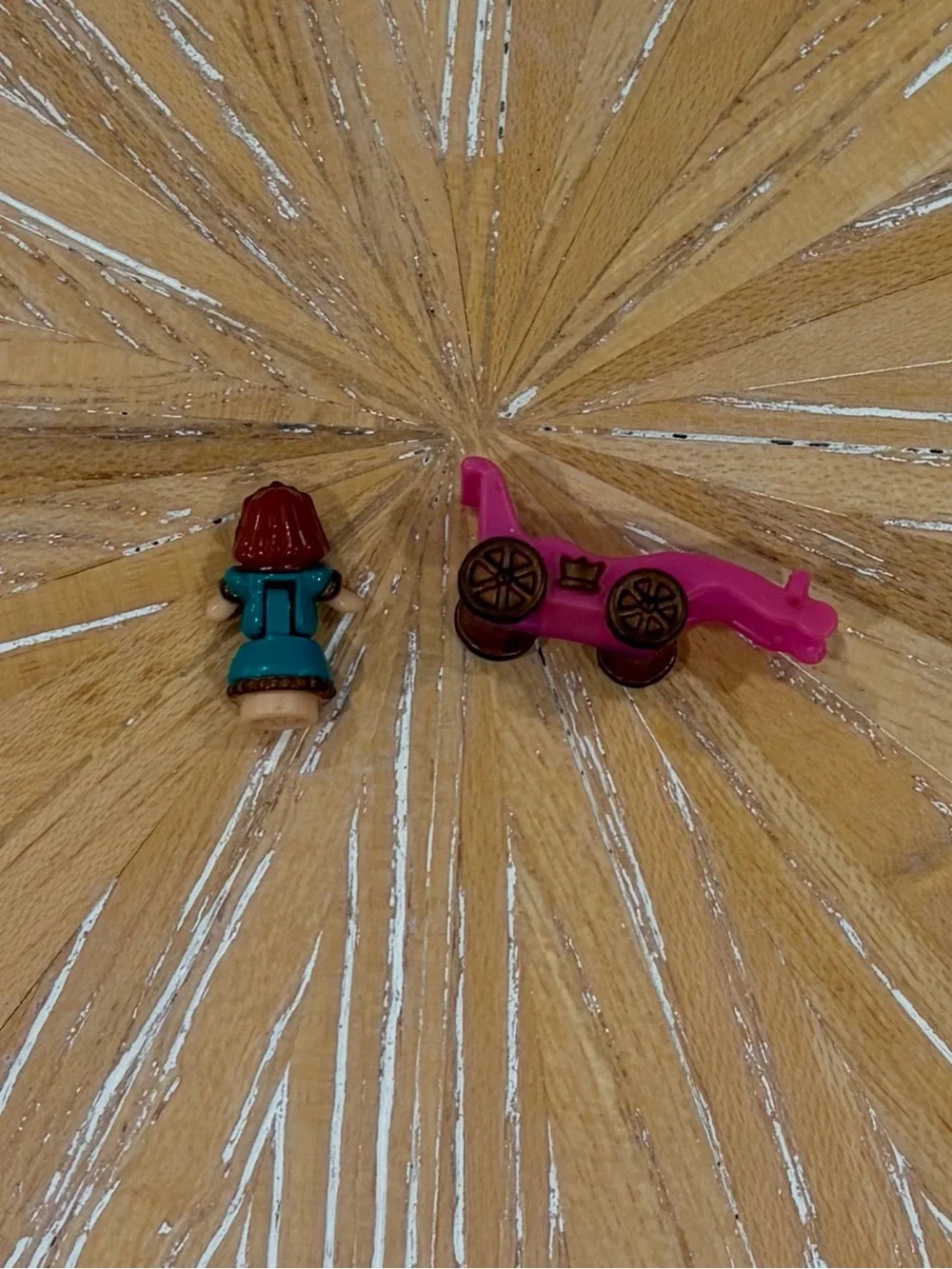1995 Polly Pocket Princess Laura and carriage from Princess Palace Bluebird